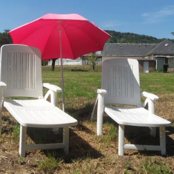 camping-municipal-du-val-de-cere-polminhac-ioutu