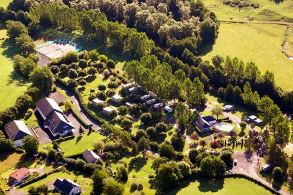 camping-municipal-du-val-de-cere-polminhac-mdgae