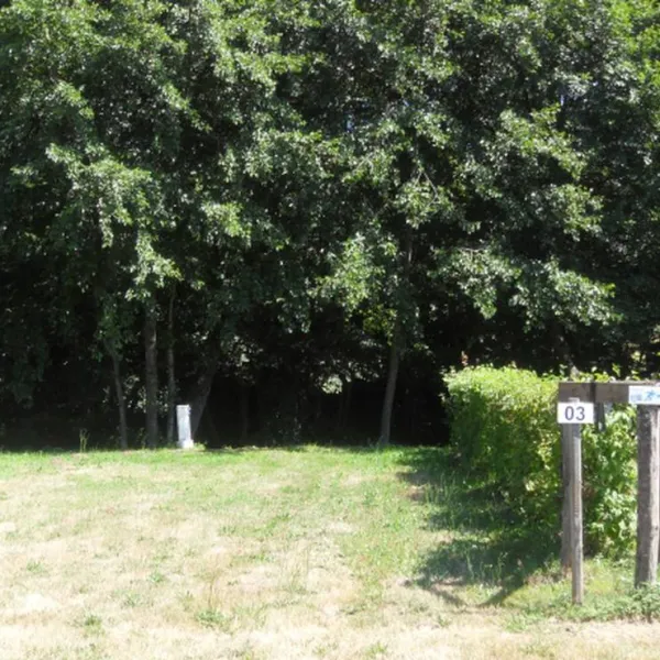 camping-municipal-du-val-de-cere-polminhac-n1oi2