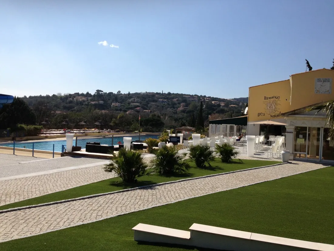 le-domaine-des-naiades-port-grimaud-en-grimaud-sfdlb