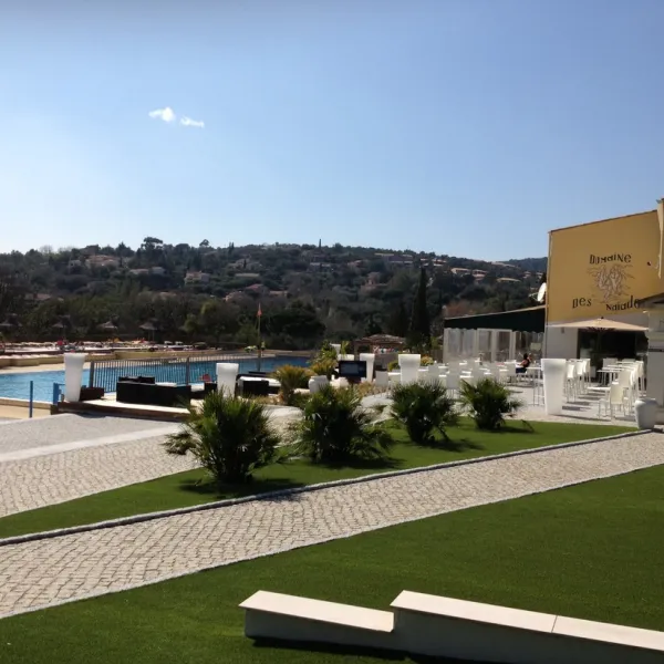 le-domaine-des-naiades-port-grimaud-en-grimaud-sfdlb