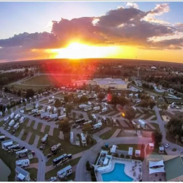 Elite Resorts at Citrus Valley