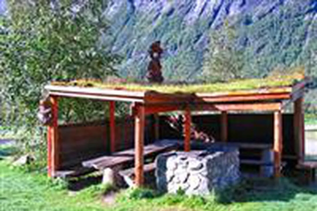 trollstigen-camping-og-gjestegard-andalsnes-8pltx