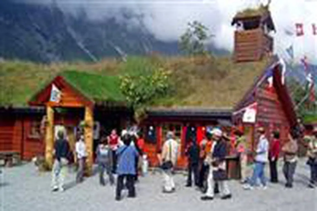 trollstigen-camping-og-gjestegard-andalsnes-sqnf8