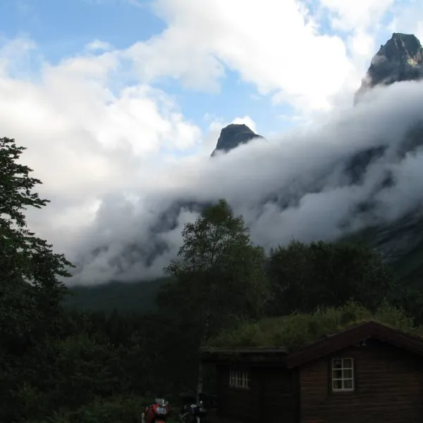 trollstigen-camping-og-gjestegard-andalsnes-xmfvj