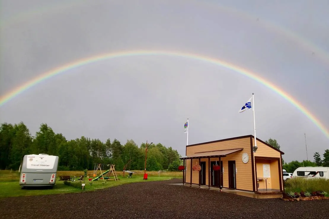 solar-caravan-park-parnu-linn-forl6