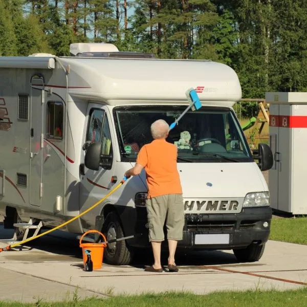solar-caravan-park-parnu-linn-jy0df