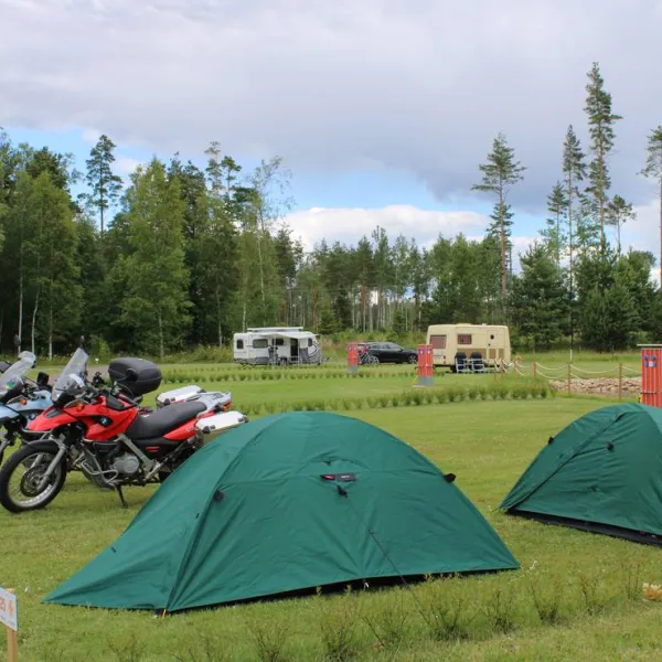 solar-caravan-park-parnu-linn-sm6jz