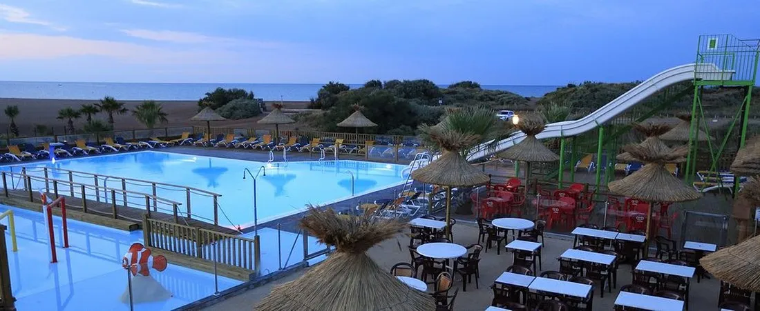 bleu-marine-serignan-plage-bbxrl