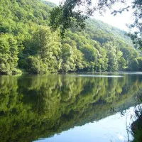 le-vieux-port-monceaux-sur-dordogne-correze-0h6gt