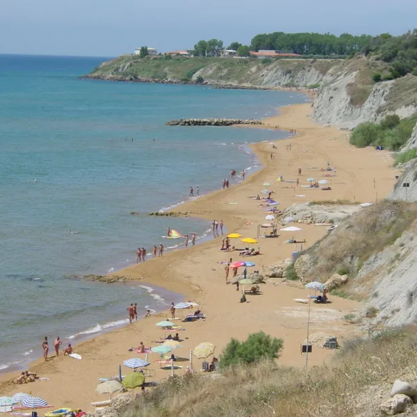club-naturista-pizzo-greco-capo-rizzuto-qkibp
