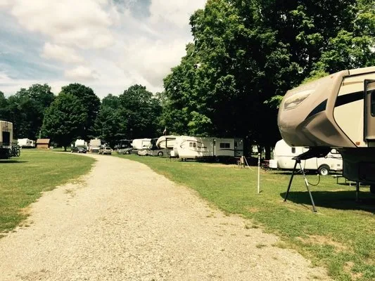 travelers-woods-of-new-england-bernardston-46na4
