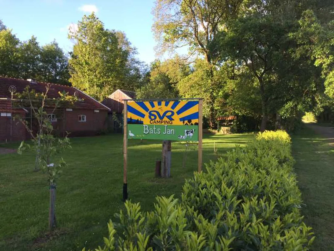 minicamping-bats-jan-tubbergen-cwxut