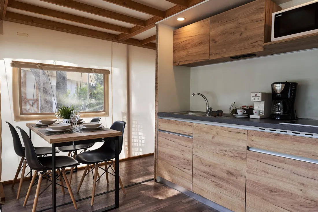 glampingresort-hoge-kempen-zutendaal-r1nve