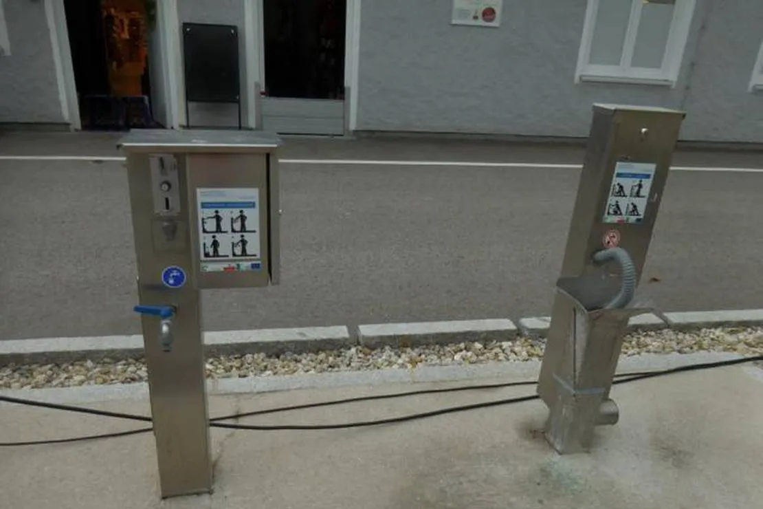 wohnmobilstellplatz-kaiservilla-bad-ischl-flgox