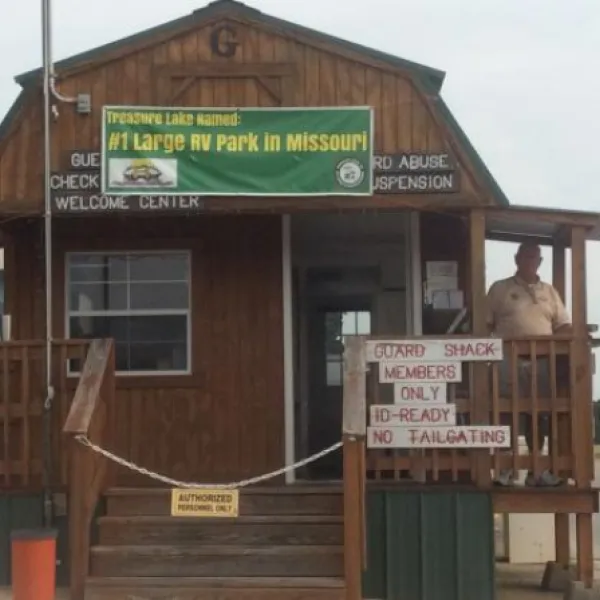 treasure-lake-resort-branson-1224t