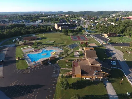 treasure-lake-resort-branson-ksjr3