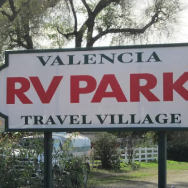 valencia-travel-village-castaic-oam5p