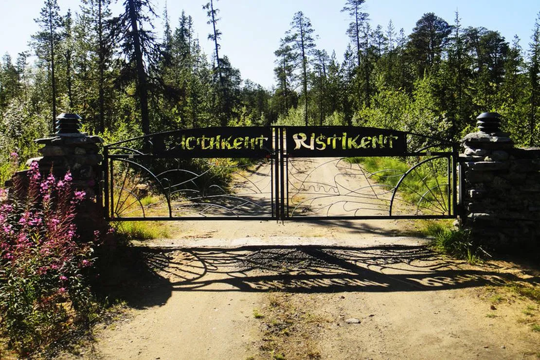 camping-ristikent-murmansk-region-iuxwm