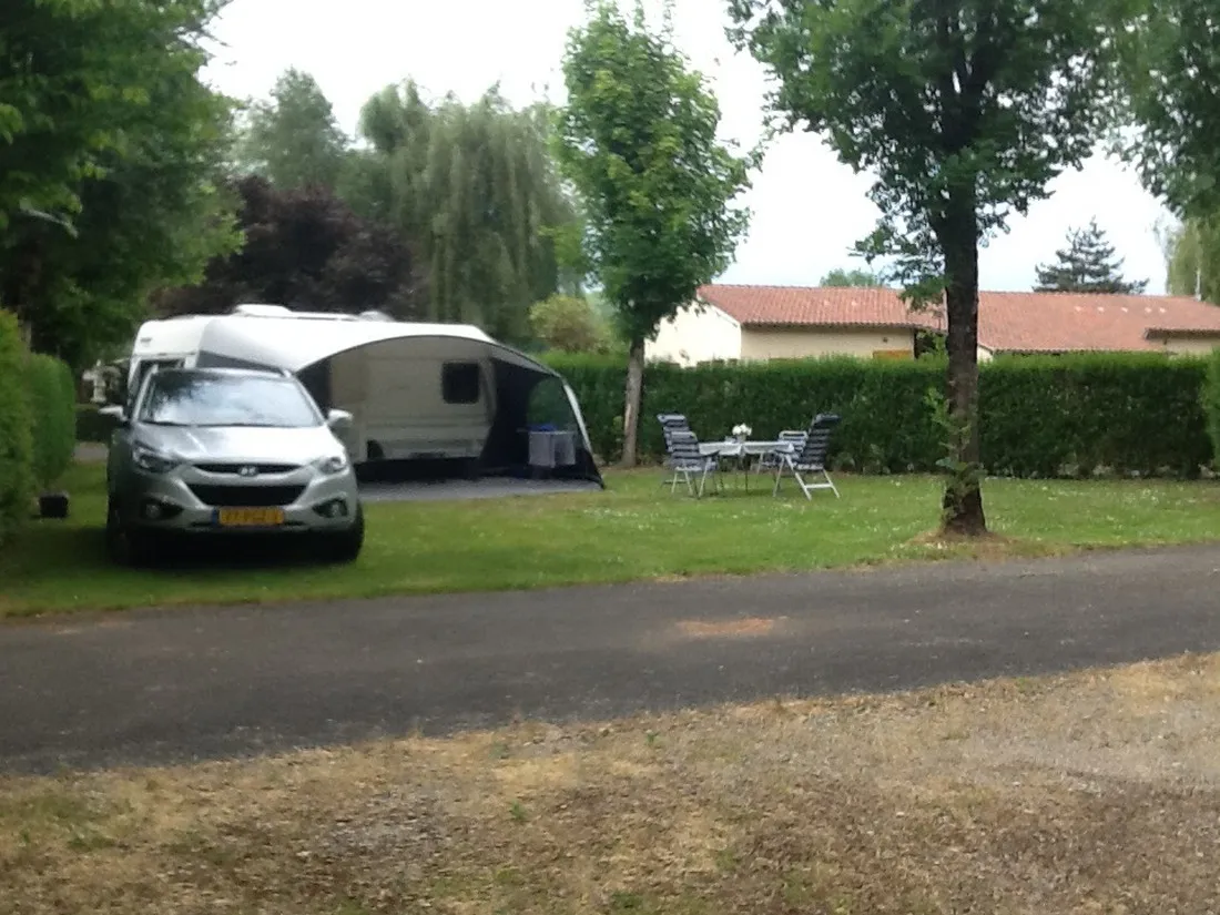 la-salvinie-terrasson-ywxn5