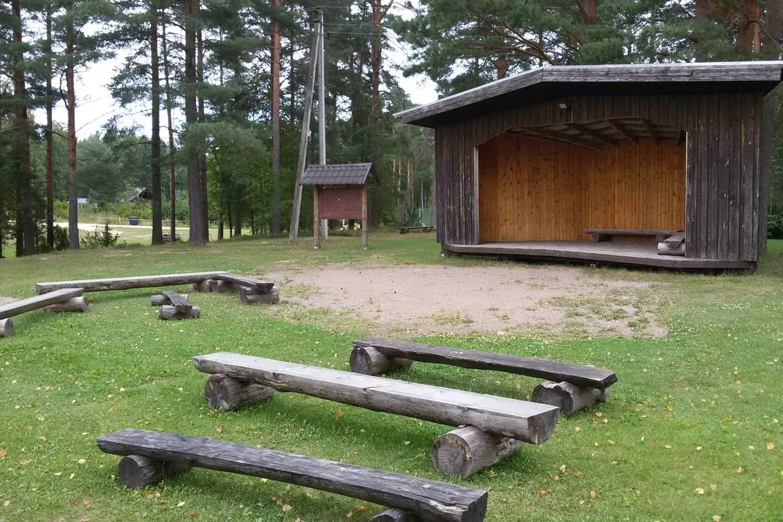 hirvemae-holiday-park-vorumaa-varska-ngioq