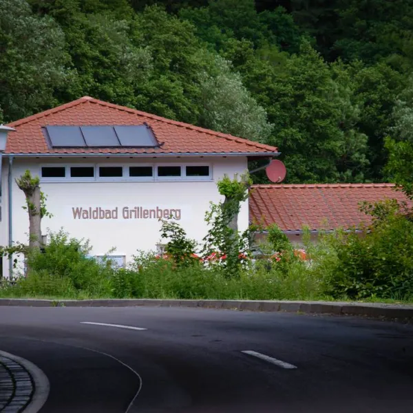 campingplatz-am-waldbad-grillenberg-sangerhausenot-grillenberg-giwhr