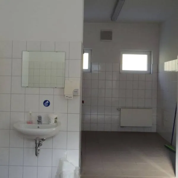 campingplatz-am-waldbad-grillenberg-sangerhausenot-grillenberg-hzleh