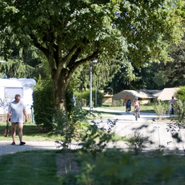 le-nid-du-parc-villars-les-dombes-dvqoz