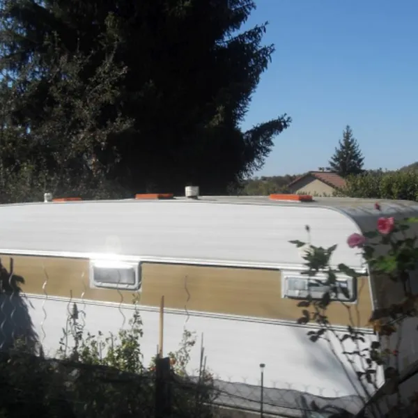 camping-aire-naturelle-de-mont-chardon-oyeu-dp31r
