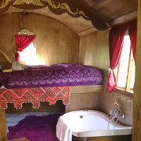 gypsy-wagons-clarens-pvqpx