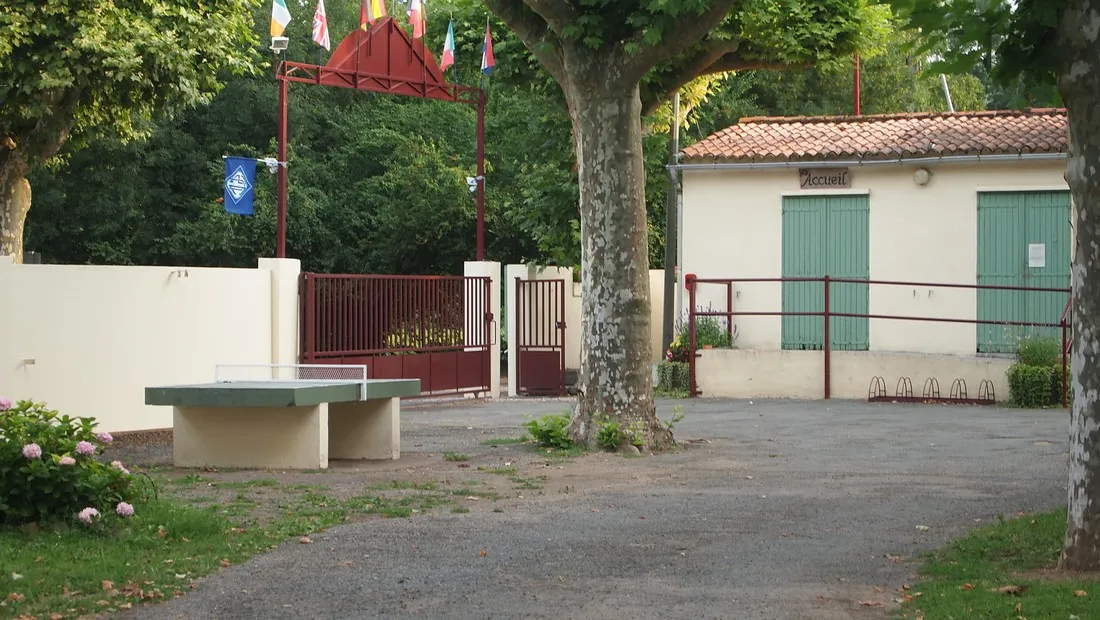 la-pelouse-castillon-la-bataille-4jni7