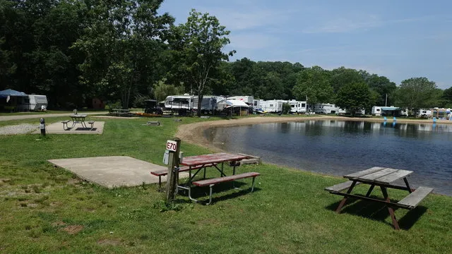 riverdale-farm-campsites-clinton-y3bkf