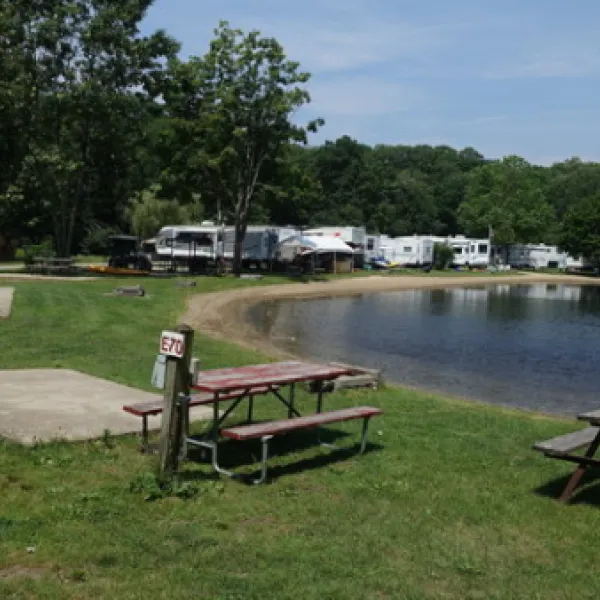 riverdale-farm-campsites-clinton-y3bkf