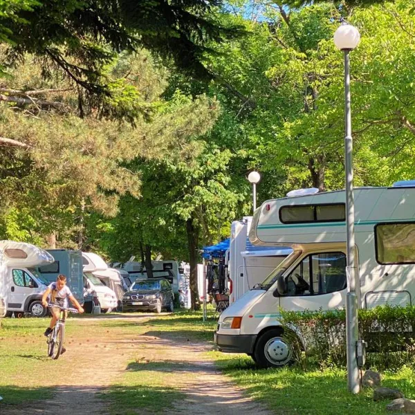 campsite-kapinovski-monastery-velchevo-7xh7t