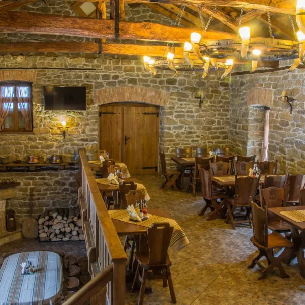 campsite-kapinovski-monastery-velchevo-9n4lx