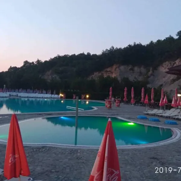 campsite-kapinovski-monastery-velchevo-9yymc