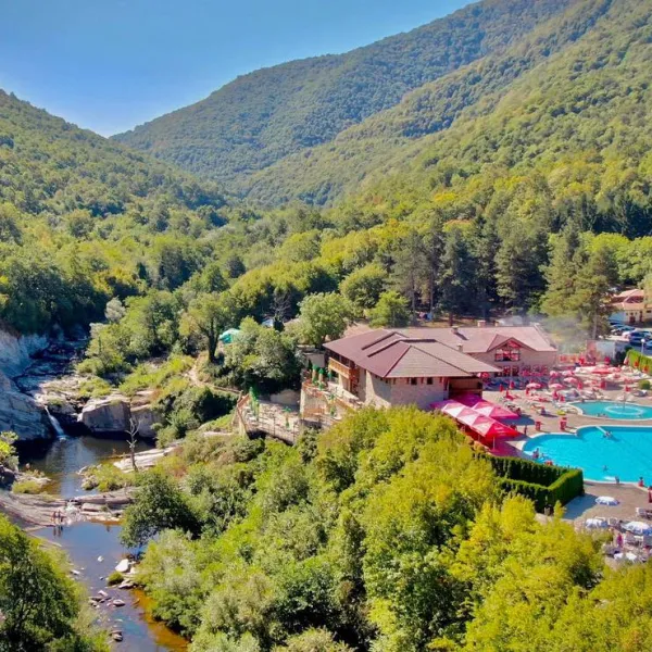 campsite-kapinovski-monastery-velchevo-oqsqt