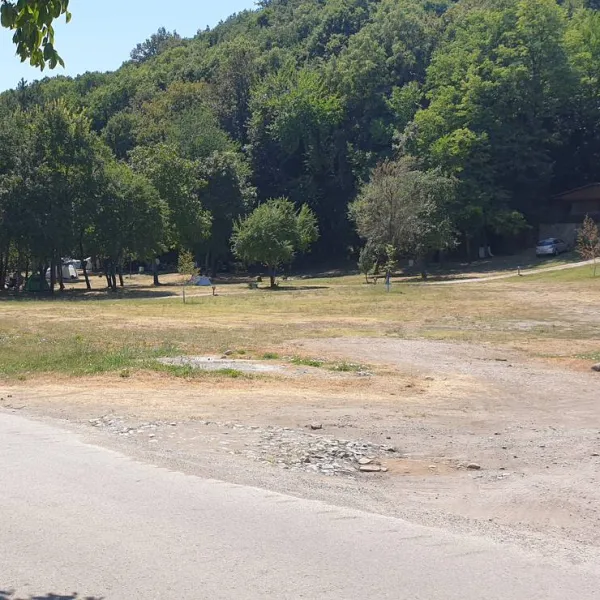 campsite-kapinovski-monastery-velchevo-s8oh9