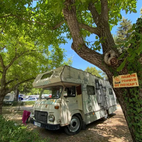 campsite-kapinovski-monastery-velchevo-vkwjf