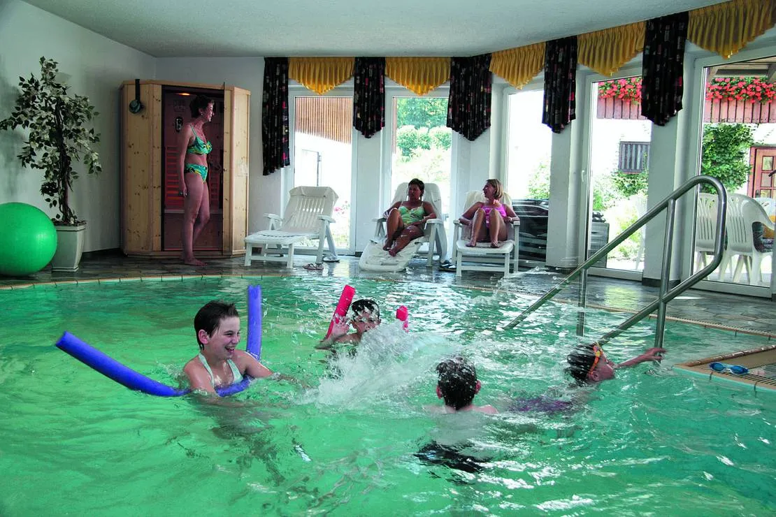 monikas-ferienhof-familotel-sauerland-wenholthausen-3sakn