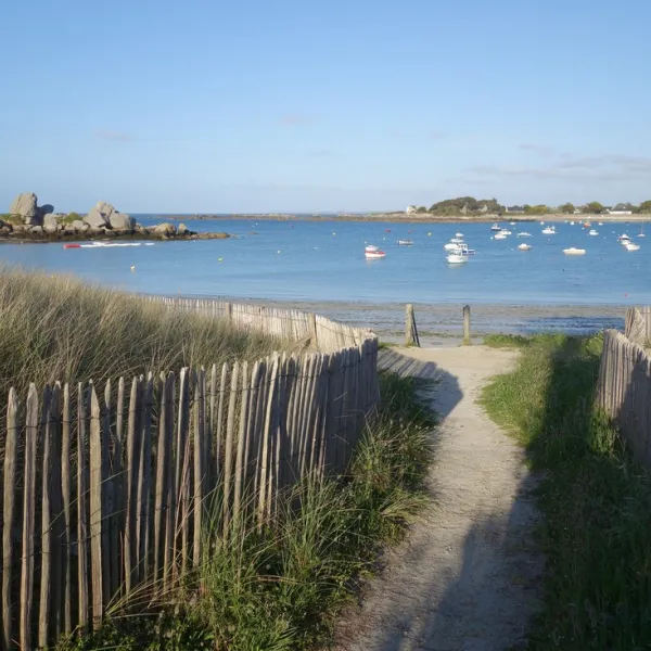 la-cote-des-leacutegendes-brignogan-plages-knfvo