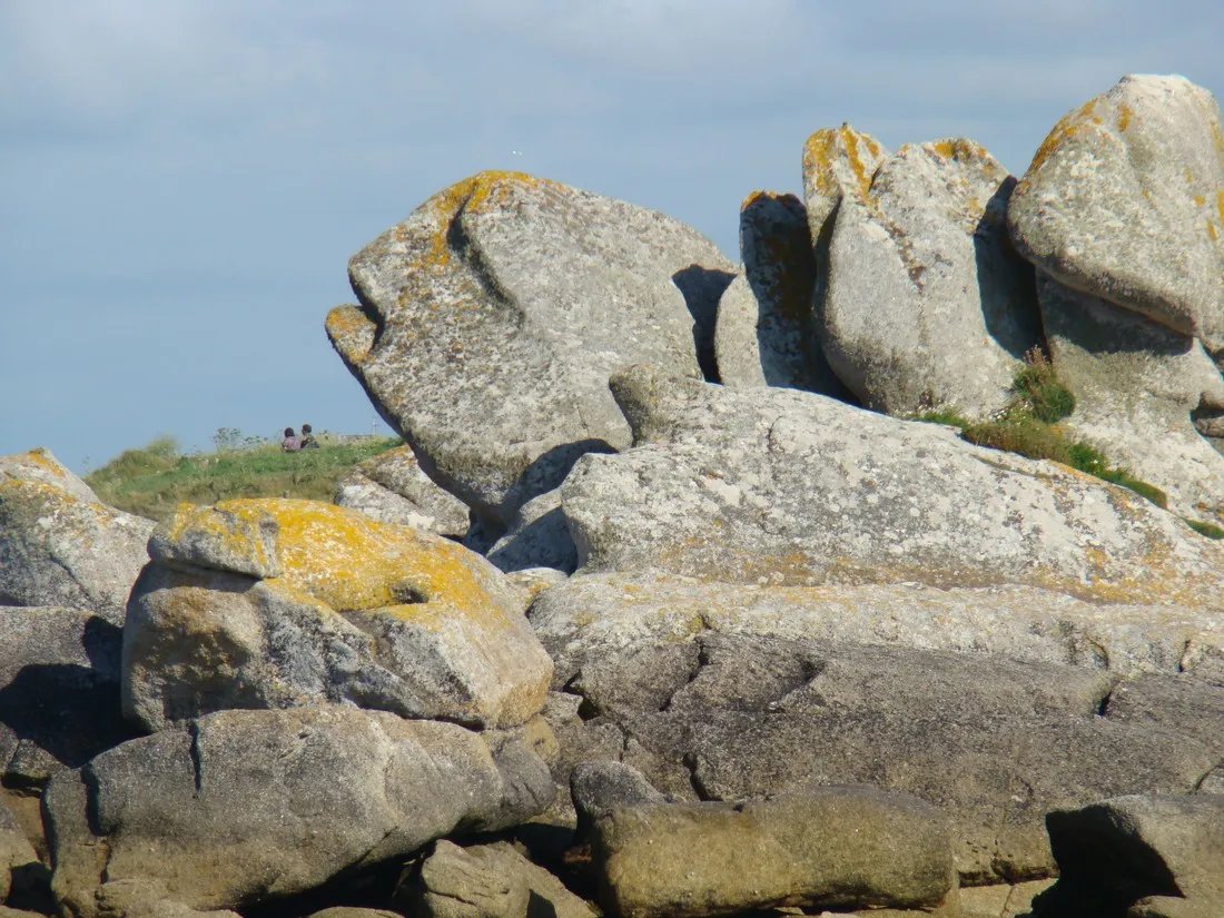 la-cote-des-leacutegendes-brignogan-plages-sfswi