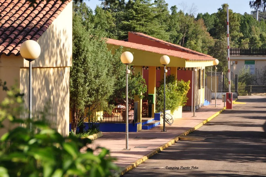 camping-puerto-pena-talarrubias-snwa5