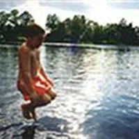 flatenbadets-stugor-camping-hillerstorp-tqi7z