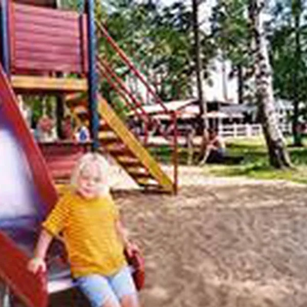 flatenbadets-stugor-camping-hillerstorp-utstz