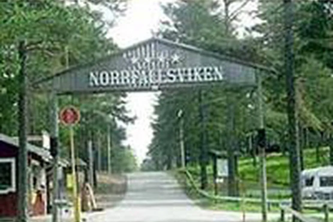 norrfallsvikens-camping-stugby-mjallom-vru5r