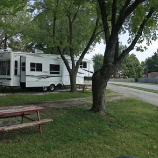 trailside-rv-park-store-grain-valley-n8sv7