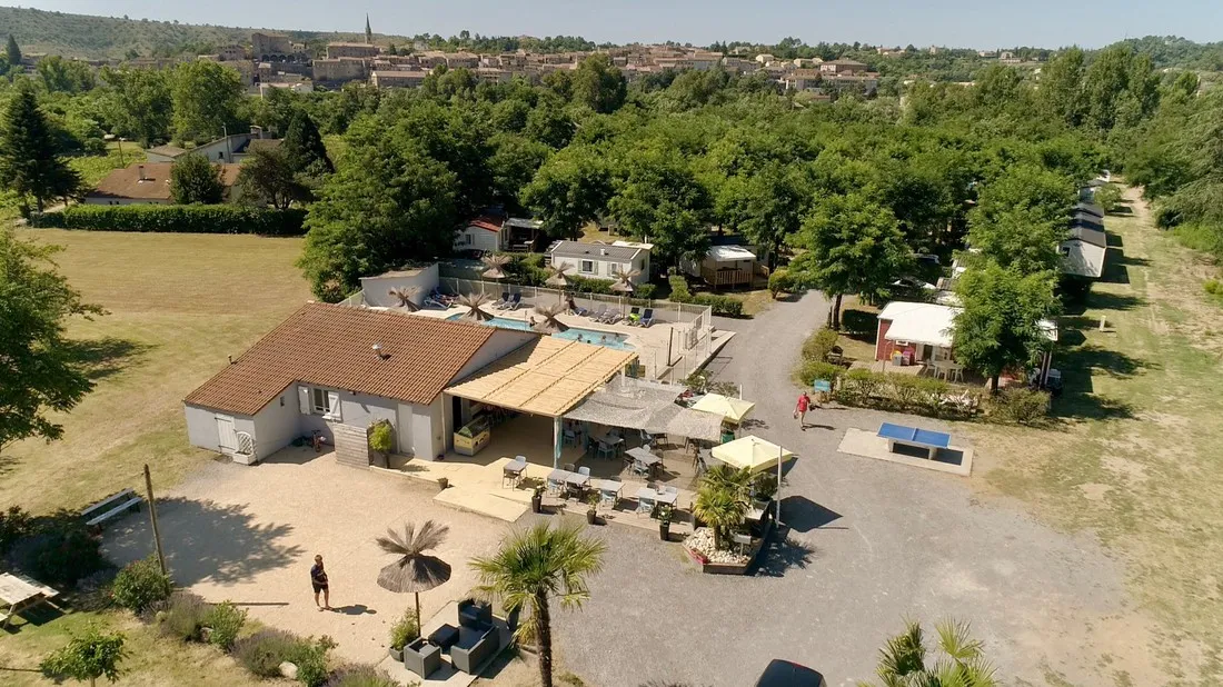 acacias-rosiegraveres-ardeche-00qvv