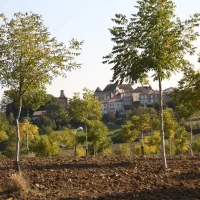 charmant-verteuil-dagenais-ip0bd