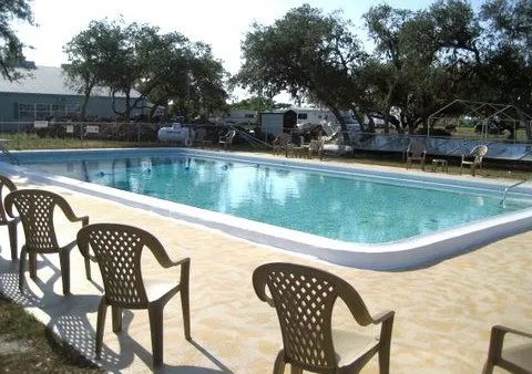 cypress-campground-rv-park-winter-haven-txw5k